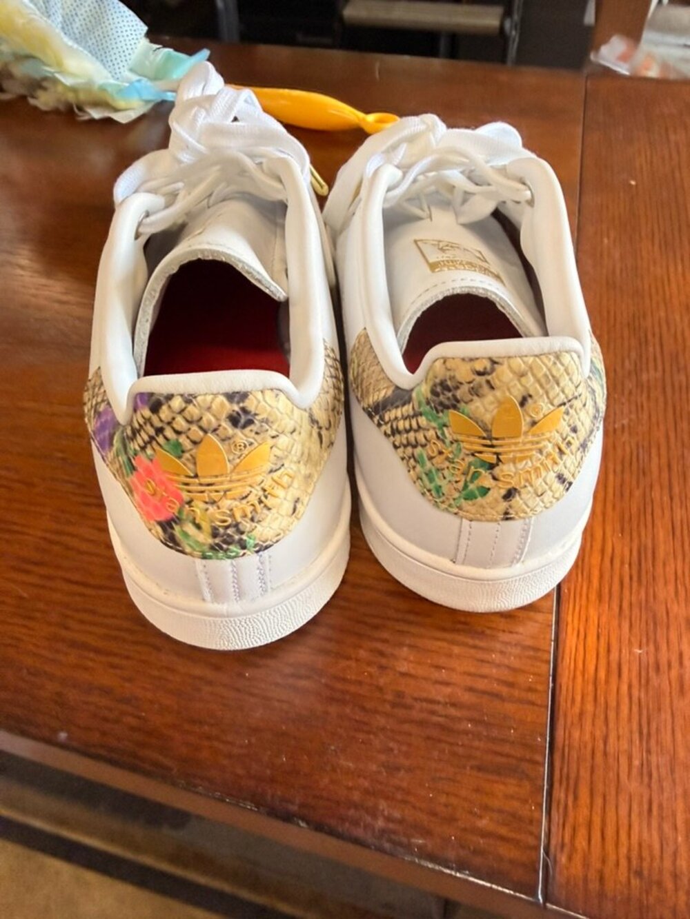 Converse Stan Smith (snakeskin accents) size W8